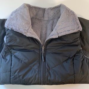NWOT TNF Grey REVERSIBLE Vest
